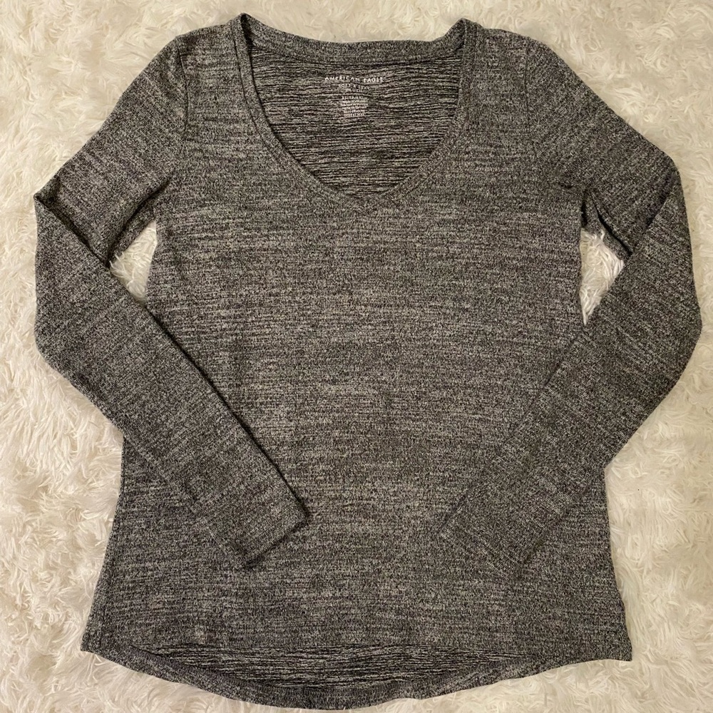 American Eagle sweater